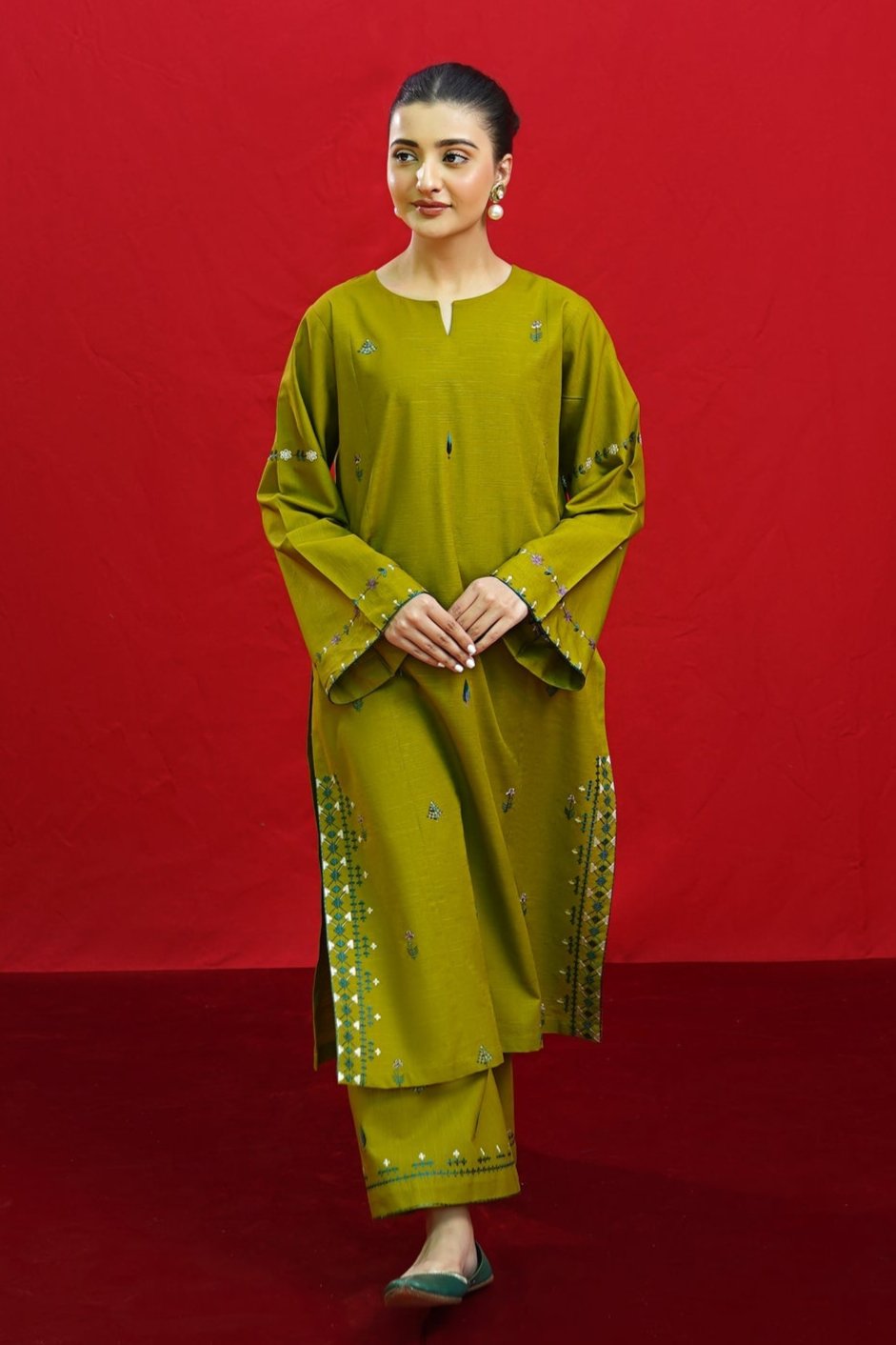 URGE -  – Luxury Embroidered 3-Piece in DHANAK UNSTICED