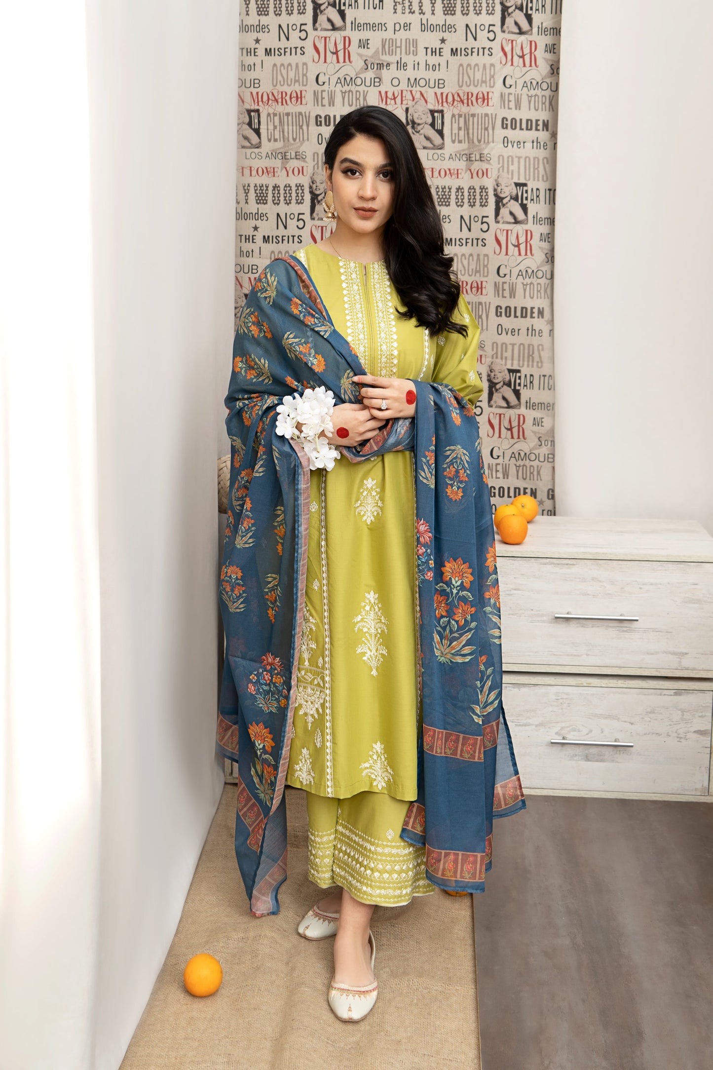 TOOR – Luxury Embroidered 3-Piece in DHANAK