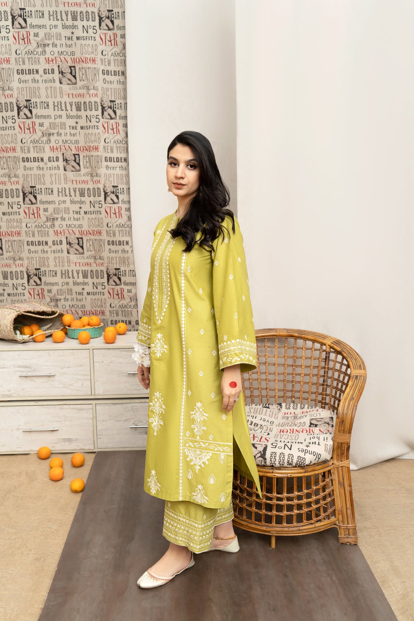 TOOR – Luxury Embroidered 3-Piece in DHANAK