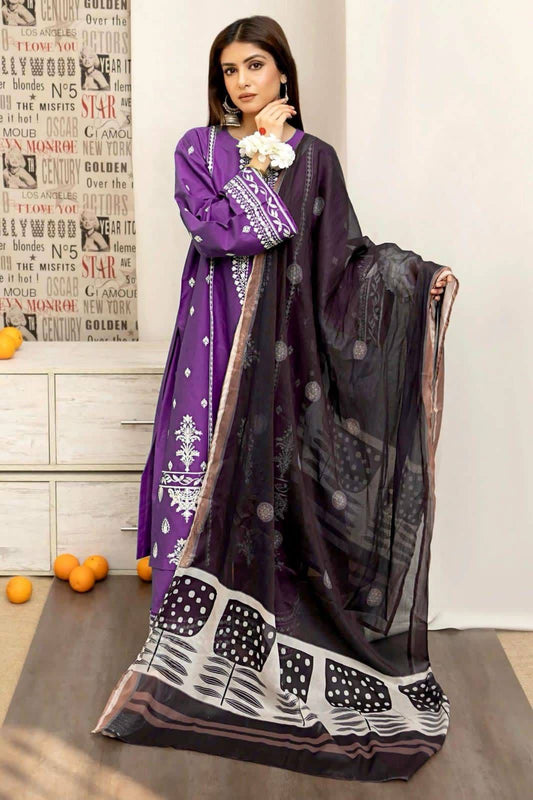 TOOR – Luxury Embroidered 3-Piece in DHANAK